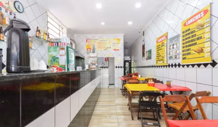 Versátil casa comercial para venda, 344m²