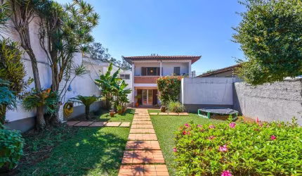 Atraente casa comercial para venda, 330m²
