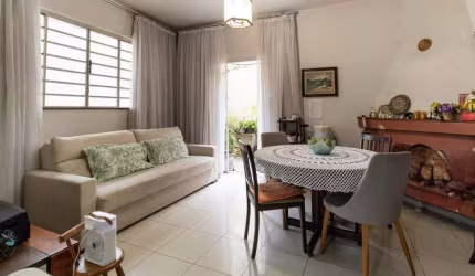 Funcional casa tipo para venda com 4 quartos, sendo 2 suítes, 128m²