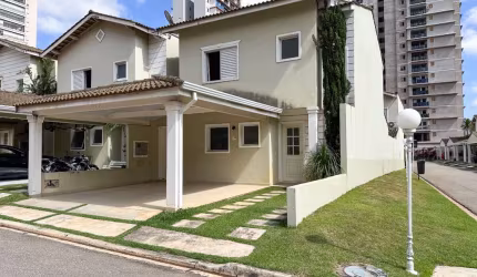 Casa no condomínio Condomínio Villa Campolim para venda com 3 quartos, sendo 3 suítes, 180m²