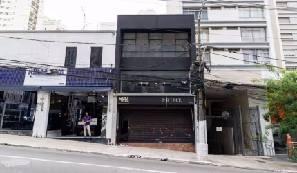 Funcional casa comercial para venda, 560m²