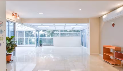 Confortável apartamento garden para venda com 1 quarto, sendo 1 suíte, 126m²