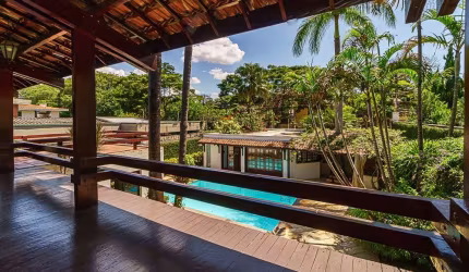 Espetacular casa tipo para venda com 4 quartos, sendo 2 suítes, 558m²