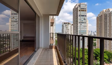 Funcional apartamento tipo para venda com 4 quartos, sendo 2 suítes, 202m²