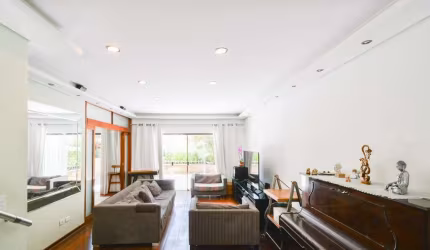 Excelente sobrado para venda com 3 quartos, sendo 2 suítes, 216m²