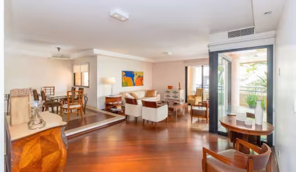 Confortável apartamento tipo para venda com 3 quartos, sendo 1 suíte, 219.72m²