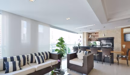 Agradável apartamento tipo para venda com 3 quartos, sendo 3 suítes, 162m²