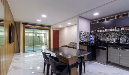 Deslumbrante casa tipo para venda com 2 quartos, sendo 1 suíte, 98m²