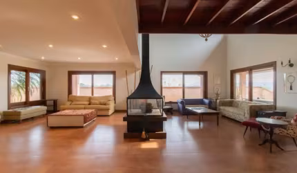 Imperdível casa em condomínio para venda com 7 quartos, sendo 7 suítes, 958m²