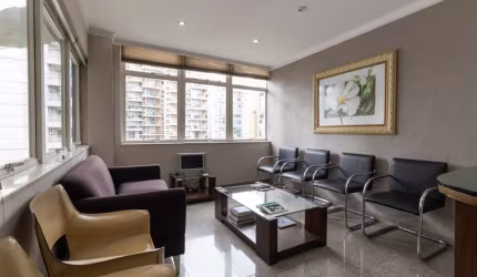 Elegante conjunto comercial para venda, 103m²