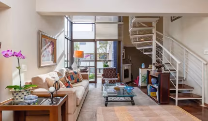 Atraente cobertura para venda com 3 quartos, sendo 2 suítes, 297m²