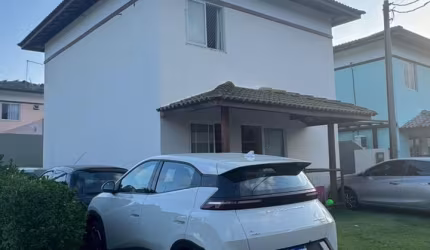Vendo Casa Duplex com 4 Suítes