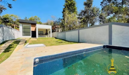 Casa com 3 dormitórios à venda, 135 m² por R$ 740.000,00 - Pedra Vermelha - Mairiporã/SP