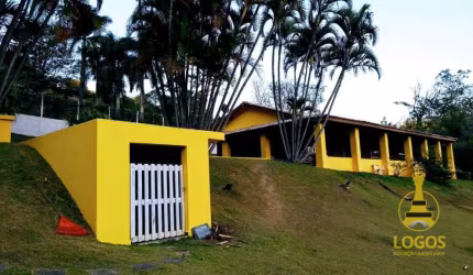 Chácara com 3 dormitórios à venda, 4740 m² por R$ 1.870.000,00 - Bairro do Mosquito - Joanópolis/SP