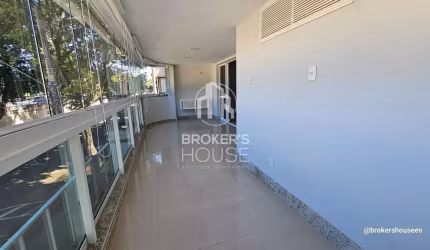Apartamento à venda com 4 suítes, escritório e 3 vagas de garagem, Jardim da Penha, Vitória, ES