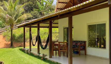 Imperdível oportunidade: Sítio à venda em Guarapari-ES, bairro Comunidade Urbana de Iguape, 3 quartos, 1 suíte, 1 sala, 2 banheiros, 5 vagas, 486.000m²!