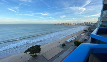 Cobertura Linear Frente Mar à Venda com 4 Quartos na Praia do Morro, Guarapari-ES
