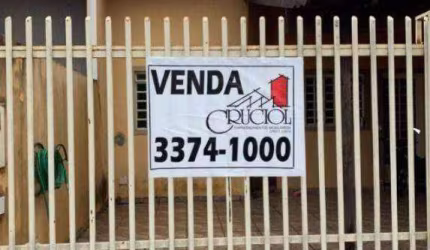 Casa para venda no bairro Maria Lúcia