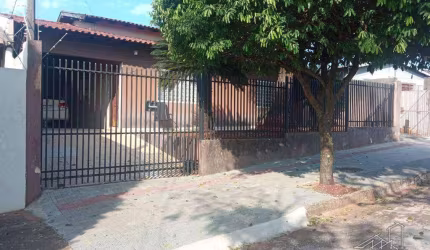 Casa com 3 dormitórios à venda, 219 m² por R$ 430.000,00 - Maria Lúcia - Londrina/PR