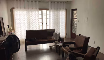 Casa à venda, 175 m² por R$ 600.000,00 - Vila Guedes de Azevedo - Bauru/SP