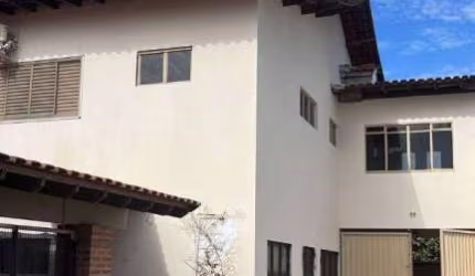 Casa com 3 dormitórios à venda, 210 m² por R$ 790.000,00 - Jardim América - Bauru/SP