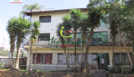 Prédio à venda em Itapecerica da Serra/SP