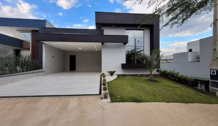 CASA A VENDA NO CONDOMÍNIO PIEMONTE