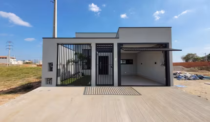 CASA A VENDA NO JARDIM BOM SUCESSO