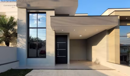 CASA A VENDA NO CONDOMÍNIO VISTA VERDE