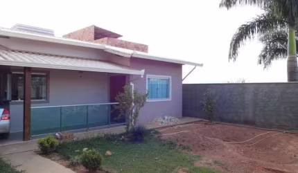Casa para Venda em Brumadinho / MG no bairro Varjão