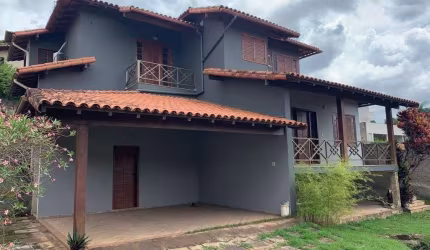 Casa para Venda em Brumadinho / MG no bairro Lourdes