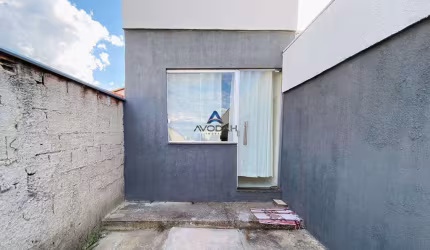 Casa com suite à venda em Igarapé MG, bairro Canarinho.