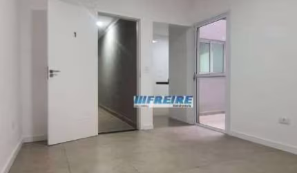 Apartamento com 3 dormitórios à venda, 76 m² por R$ 450.000,00 - Vila Camilópolis - Santo André/SP