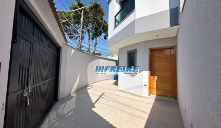 Sobrado com 2 dormitórios à venda, 112 m² por R$ 665.000,00 - Vila Curuçá - Santo André/SP