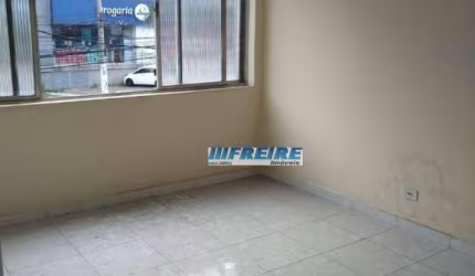 Apartamento com 2 dormitórios à venda, 67 m² por R$ 337.000,00 - Campestre - Santo André/SP