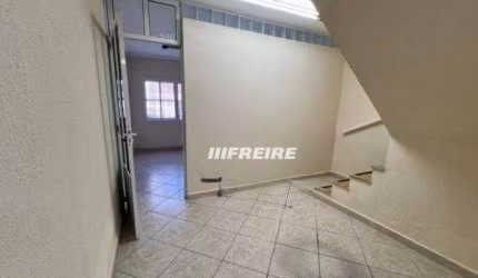 Sobrado com 2 dormitórios para alugar, 100 m² por R$ 3.643,75/mês - Barcelona - São Caetano do Sul/SP