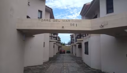 Duplex entre o centro e o mar em Tramandaí