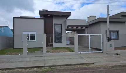 Casa nova com 2 dormitórios, alto padrão, em Imbé