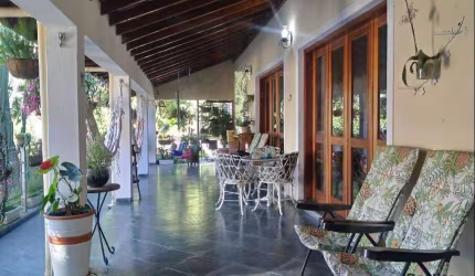 Casa com 4 dormitórios à venda, 603 m² por R$ 2.750.000,00 - Paisagem Renoir - Cotia/SP