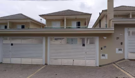 Casa à venda, 200 m² por R$ 950.000,00 - Chácara Canta Galo - Cotia/SP