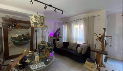Casa em Condomínio na Granja Viana