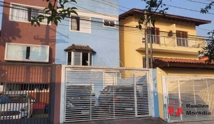 Casa com 2 dormitórios e 2 vagas de garagem  -  Parque São George -