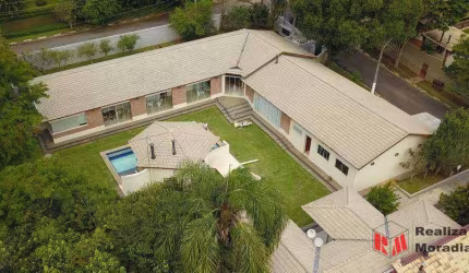 Casa térrea com 5 suítes - piscina -  Chácara Moinho Velho