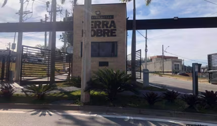 Terreno de 130 m² - Pequeno Aclive  -  Sitio Boa Vista - Rodovia Raposo Tavares