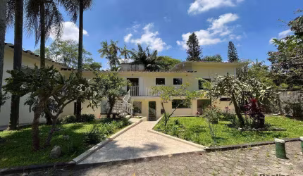 Casa com 4 dormitórios, 625 m² - venda por R$ 3.200.000,00 ou aluguel por R$ 14.600,00/mês - Vila Santo Antônio - Cotia/SP