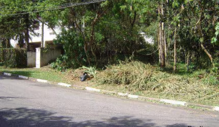 Terreno de 1.307 m² - Suave aclive -  São Fernando Golf Club