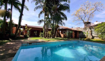 Casa terrea com 4 dormitórios, 3 suítes à venda, 350 m² por R$ 2.000.000 - Jardim da Glória - Cotia/SP