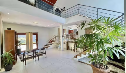 Casa com 5 suítes - Varanda Gourmet -Piscina - LOFT hóspedes  -  Dom Henrique