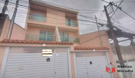 SOBRADO NOVO  - 3 quartos e 1 suíte  -  Rio Pequeno