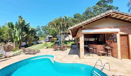 Casa com 4 suites à venda, 322 m² por R$ 2.600.000 - Granja Viana - Miolo da Granja - Cotia/SP